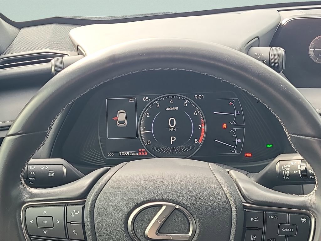Used 2019 Lexus UX 200 w/ Accessory Package 2 FWD image 23