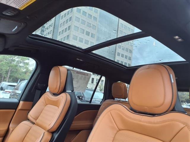 New 2025 Lincoln Aviator Black Label image 11