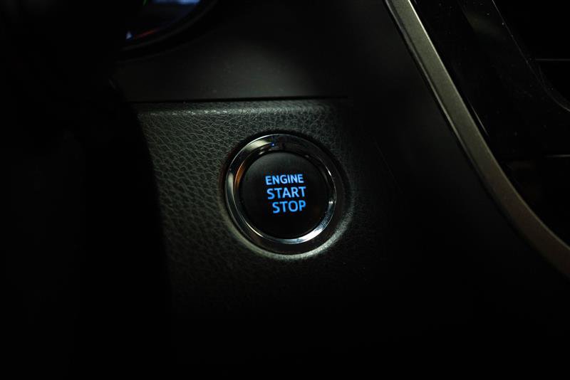 Used 2023 Toyota Camry SE w/ Cold Weather Package AWD/4WD image 27