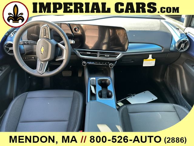 New 2026 Chevrolet Equinox EV LT image 16