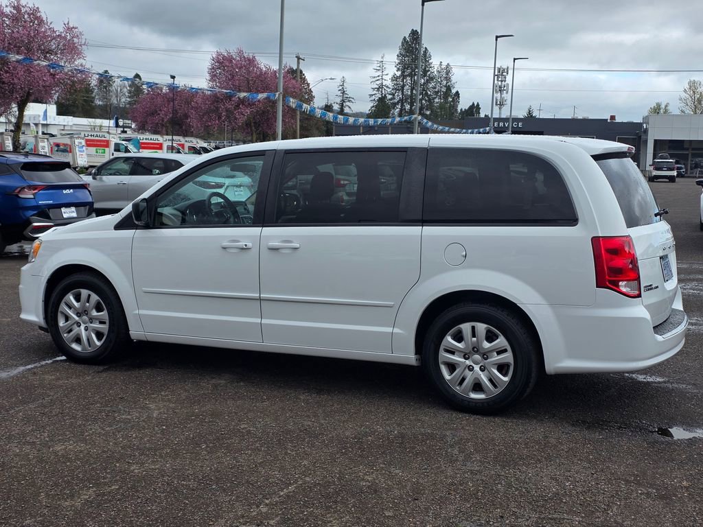 Used 2016 Dodge Grand Caravan SE w/ Quick Order Package 29E SE image 30