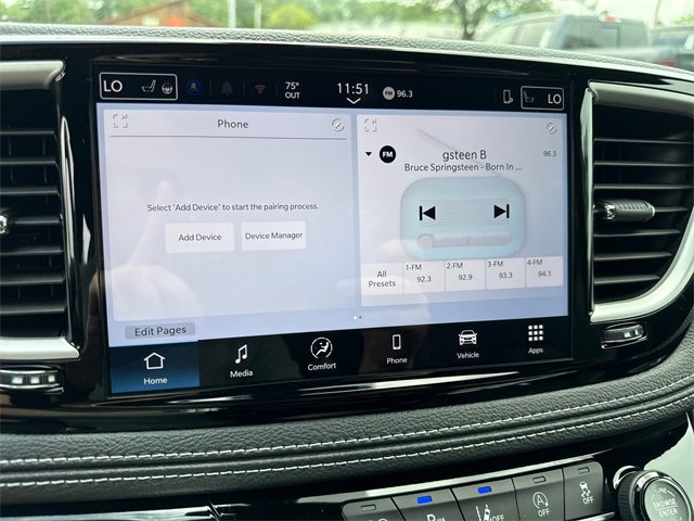 New 2025 Chrysler Pacifica Select image 21