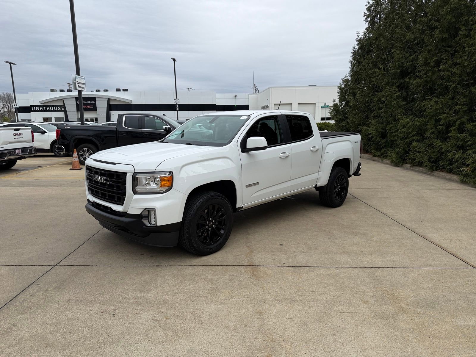 Used 2022 GMC Canyon Elevation w/ Trailering Package image 7