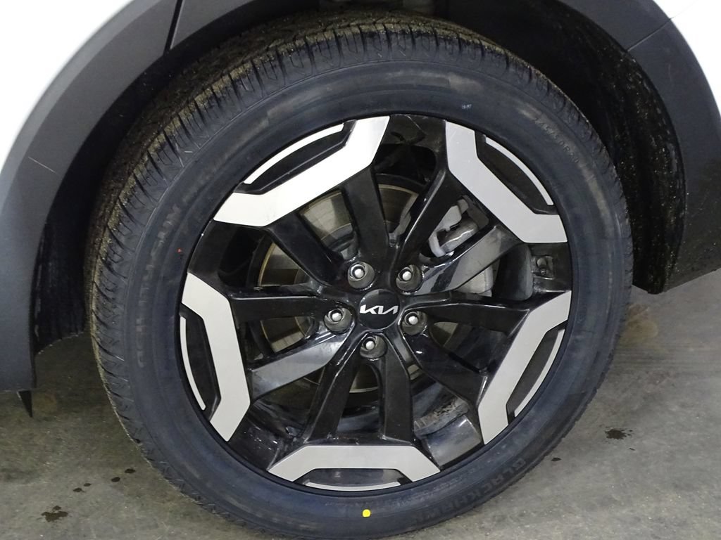 Used 2024 Kia Telluride EX FWD image 51