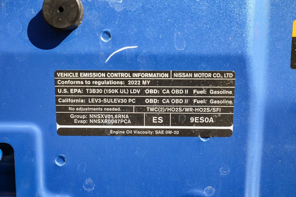 Used 2022 Nissan Versa SV image 32