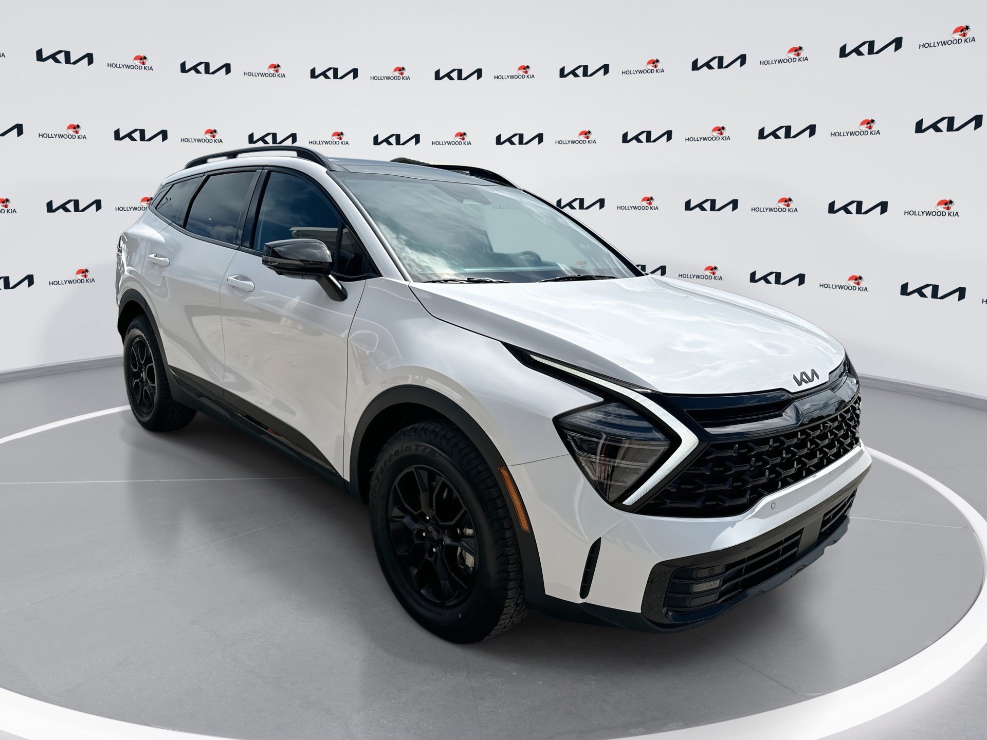 Certified 2025 Kia Sportage X-Pro Prestige AWD/4WD image 1