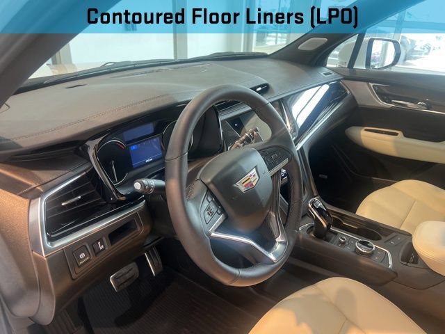 Used 2025 Cadillac XT6 Sport w/ LPO, Floor Liner Package AWD/4WD image 16
