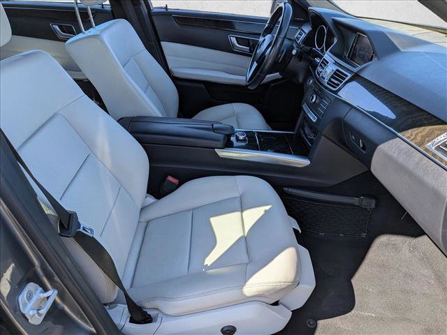 Used 2016 Mercedes-Benz E 350 Sedan image 30