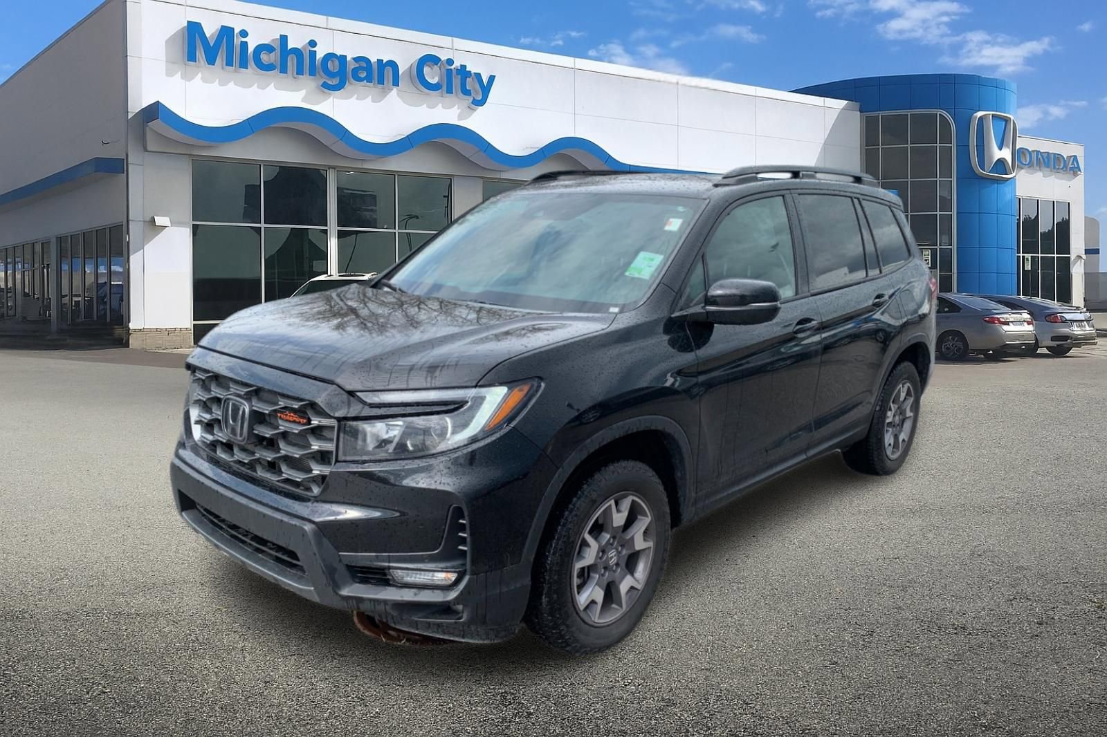 Certified 2023 Honda Passport TrailSport image 1