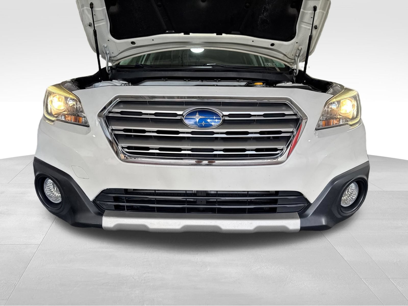 Used 2015 Subaru Outback 2.5i Limited AWD/4WD image 23