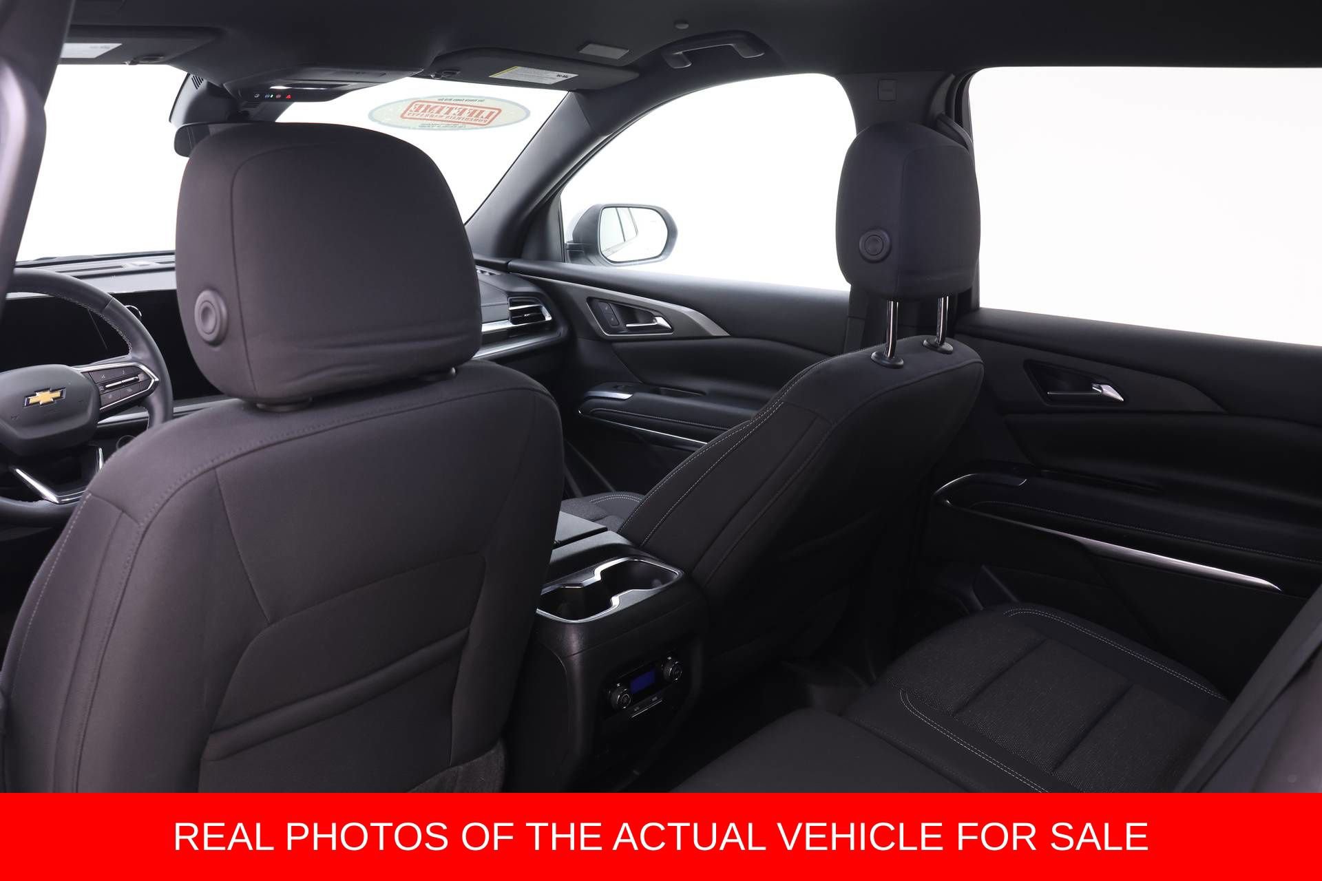 Used 2024 Chevrolet Traverse LS image 11