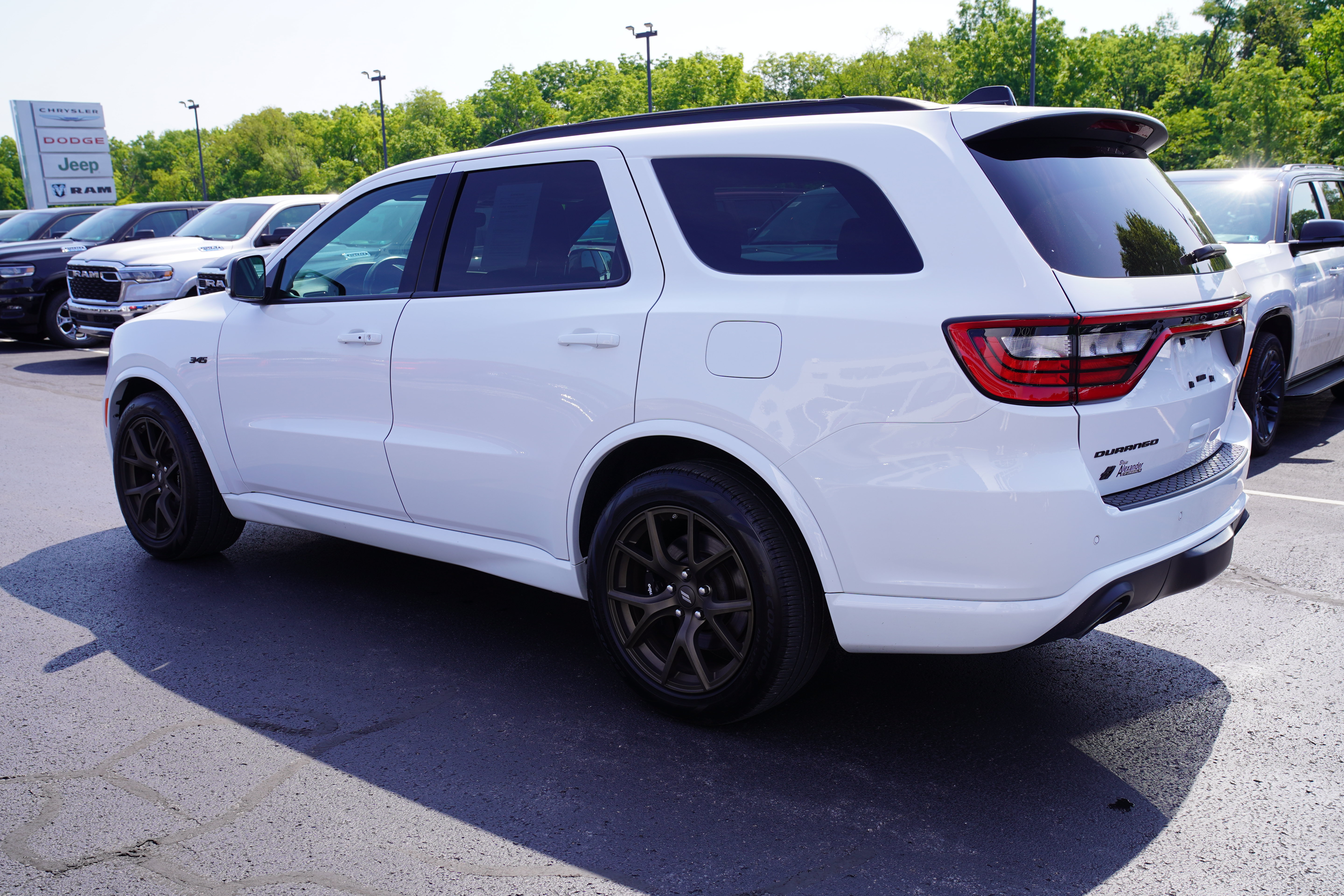 Used 2025 Dodge Durango R/T AWD/4WD image 9