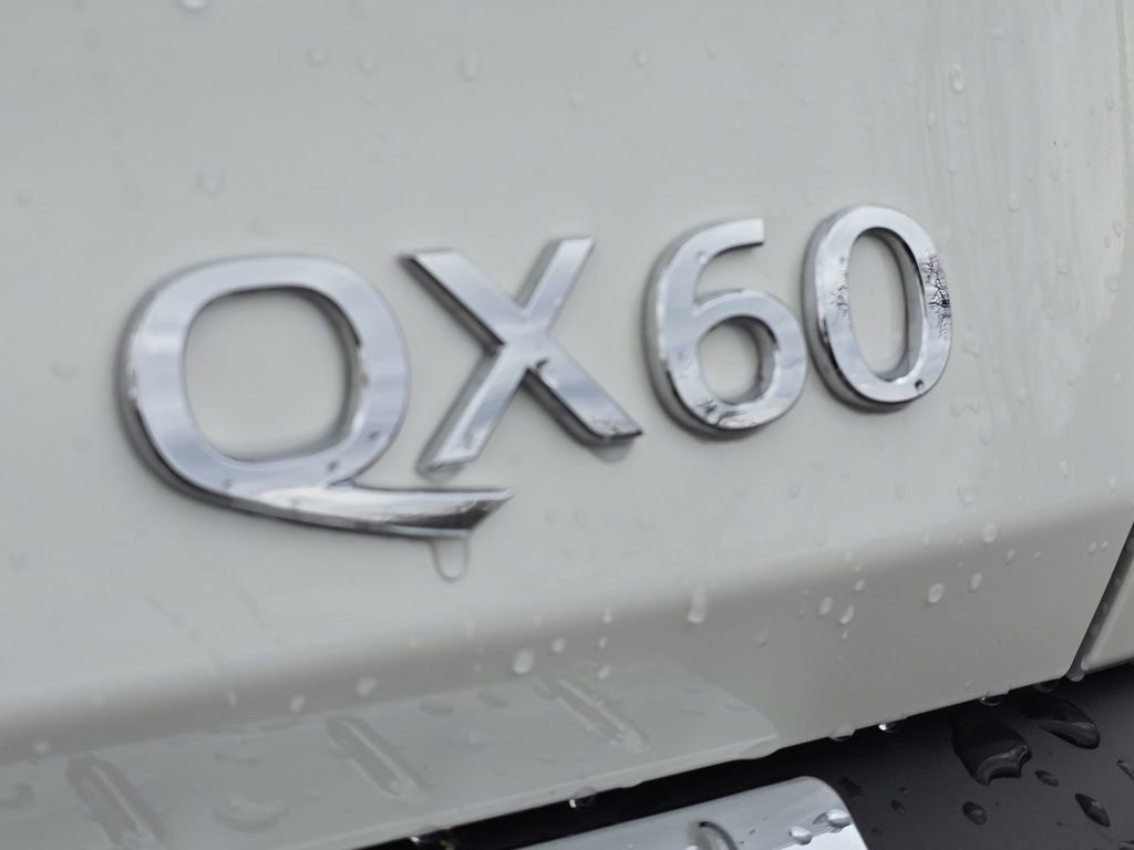 Certified 2025 INFINITI QX60 Luxe w/ Cargo Package image 12