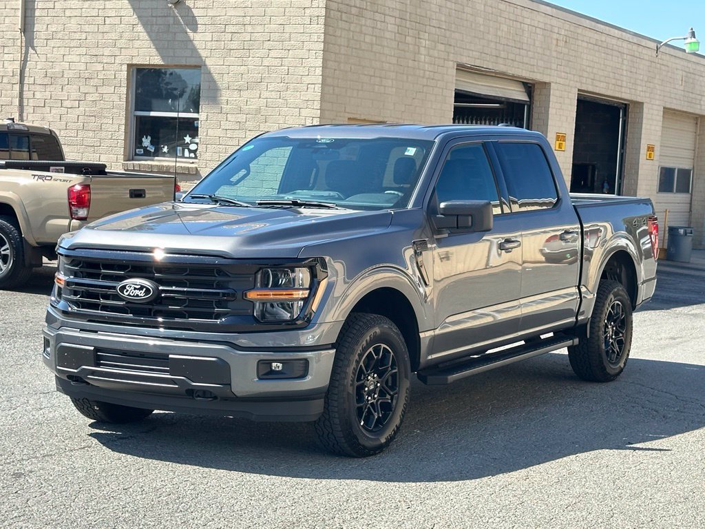 Used 2026 Ford F150 XLT w/ XLT Black Appearance Package AWD/4WD image 2