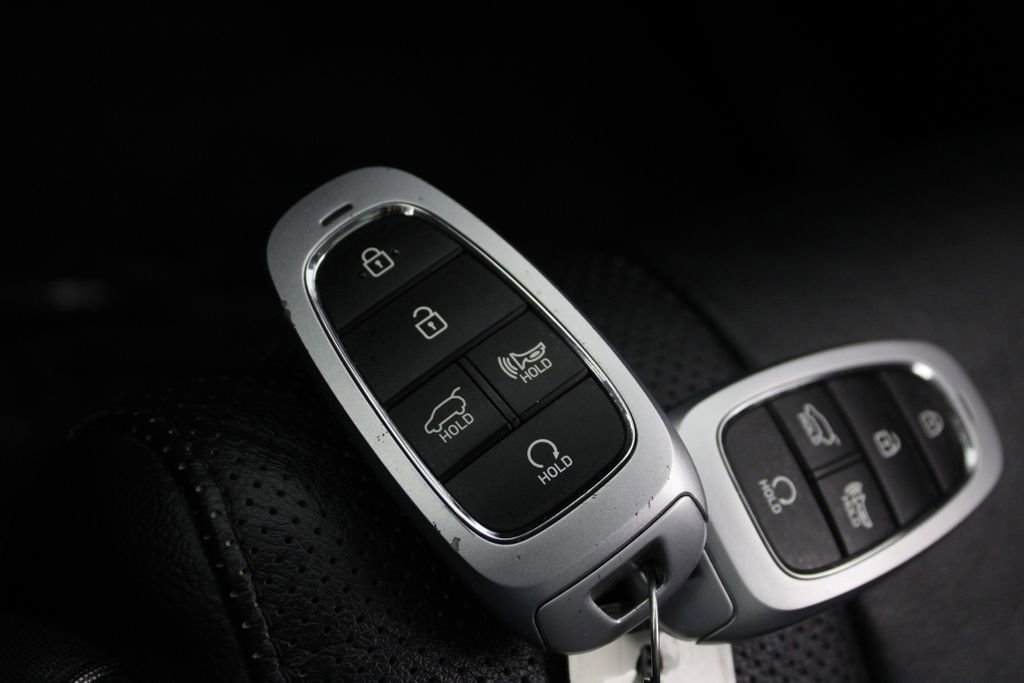 Certified 2021 Hyundai Santa Fe SEL Premium image 30