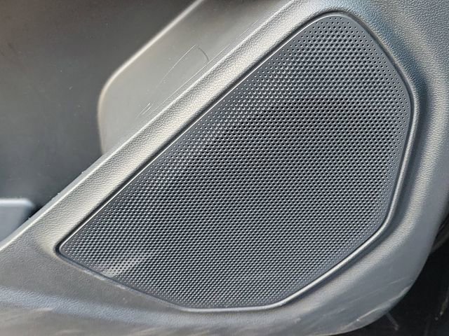 Used 2022 Ford Explorer ST-Line w/ Class IV Trailer Tow Package image 28