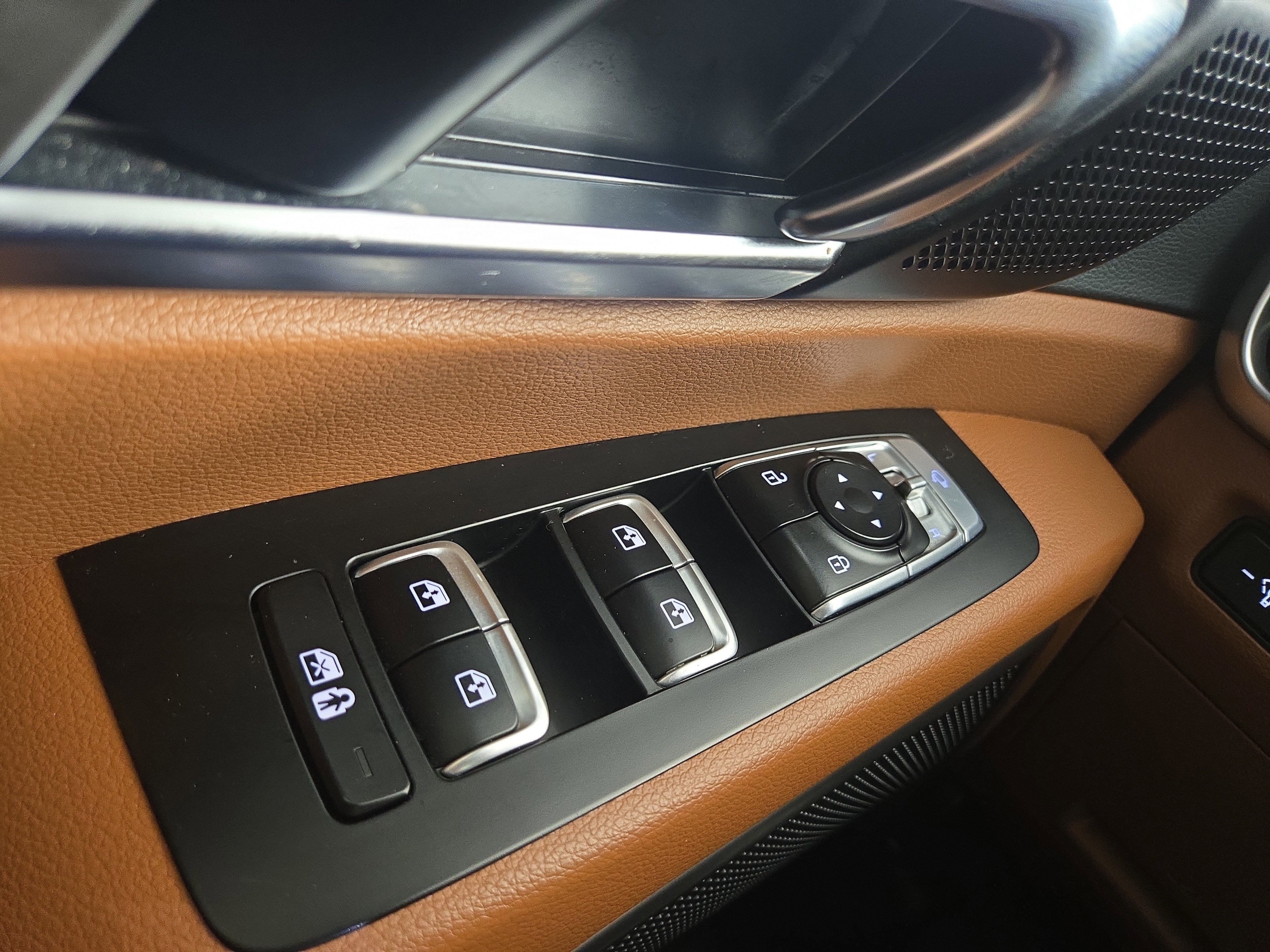 Used 2024 Kia Telluride EX X-Line image 33