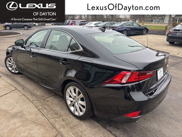 Used 2016 Lexus IS 300 AWD image 5