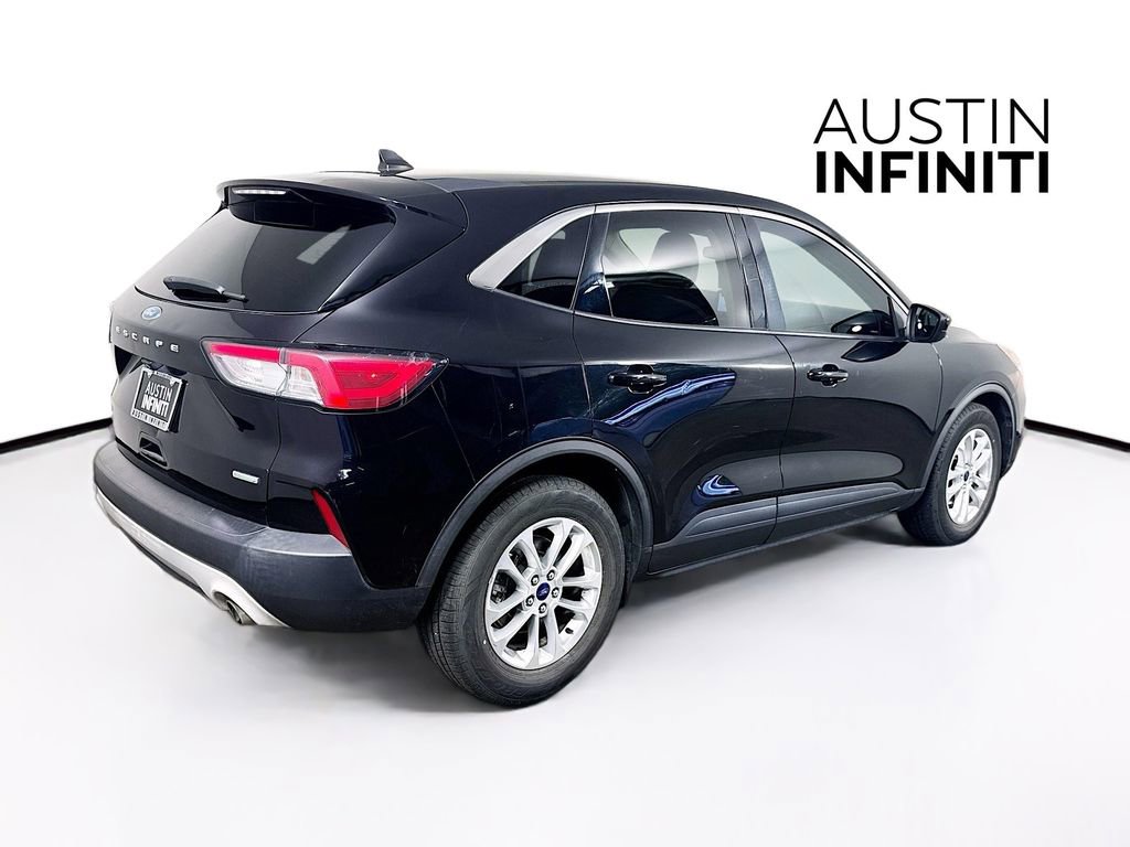 Used 2020 Ford Escape SE FWD image 7