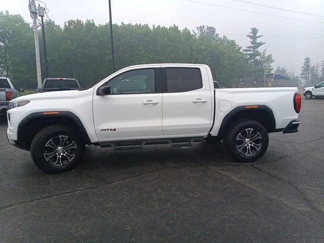 Used 2023 GMC Canyon AT4 w/ Canyon Safety Plus Package AWD/4WD image 4