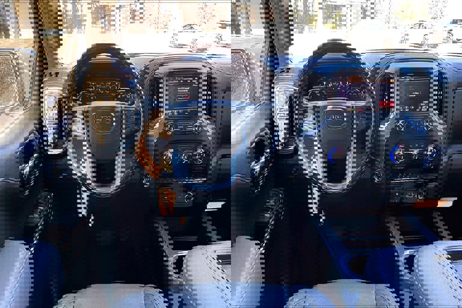 Used 2019 GMC Sierra 1500 SLT w/ SLT Premium Package image 5