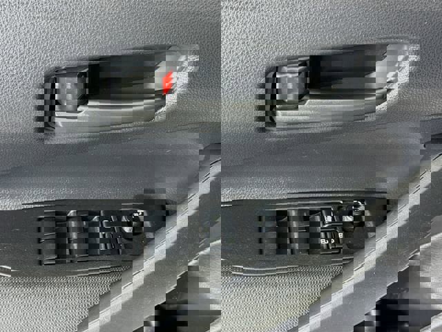 Certified 2024 Toyota Corolla LE image 17