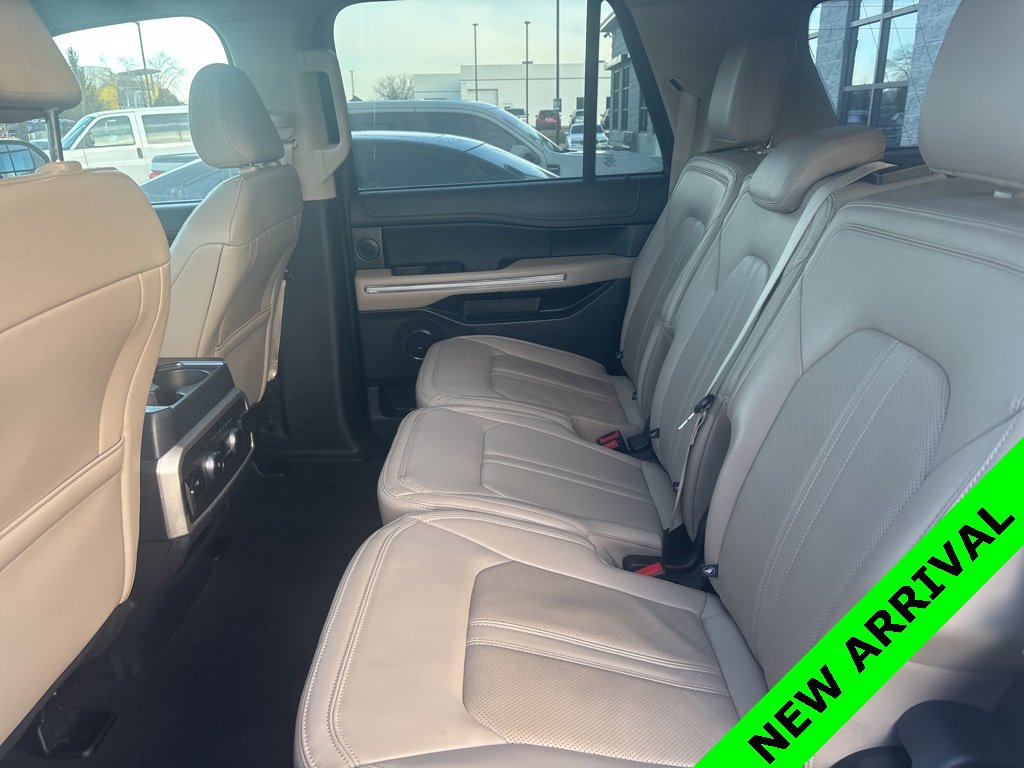Used 2024 Ford Expedition Max Limited image 9