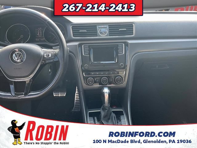 Used 2016 Volkswagen Passat 1.8T R-Line FWD image 11