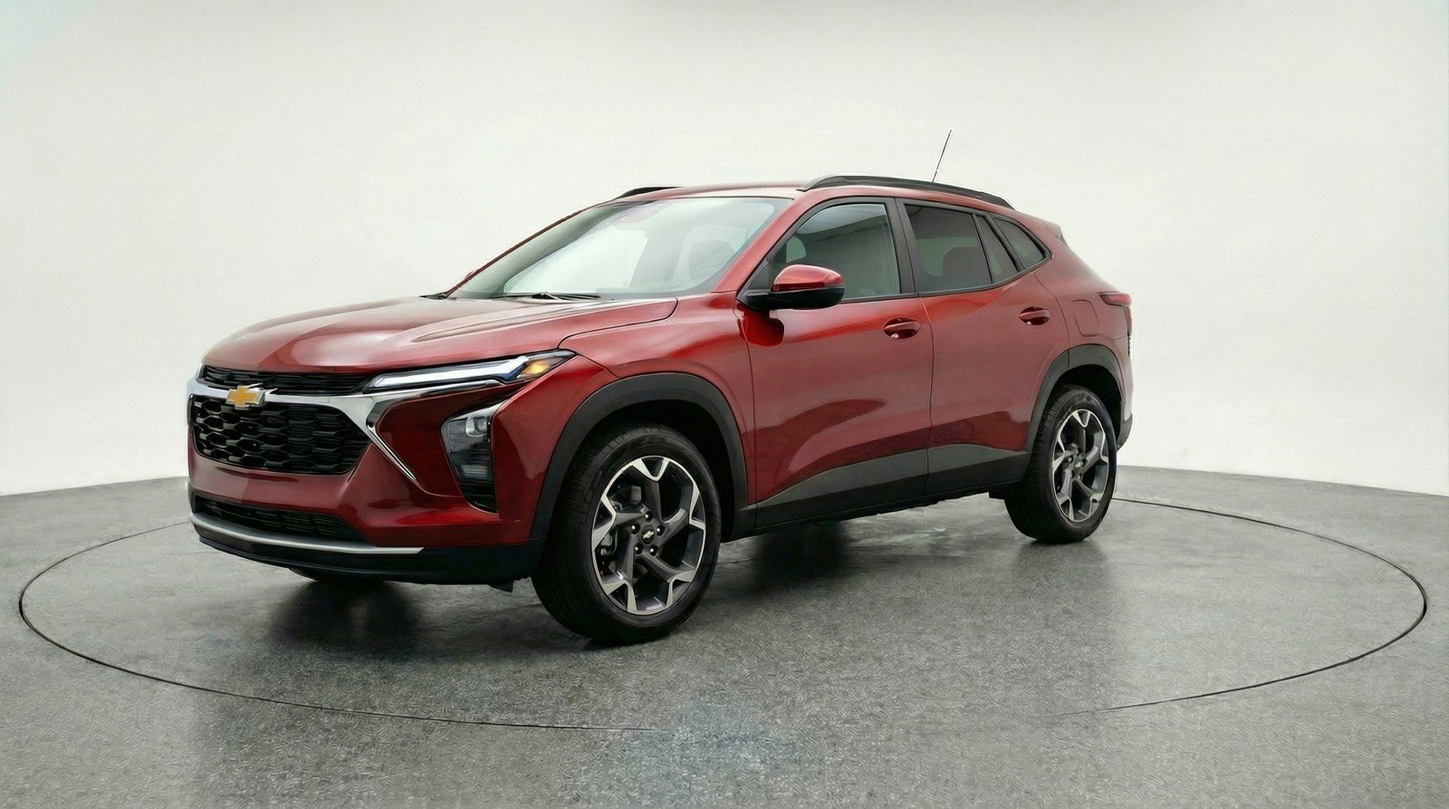 Used 2025 Chevrolet Trax LT image 3