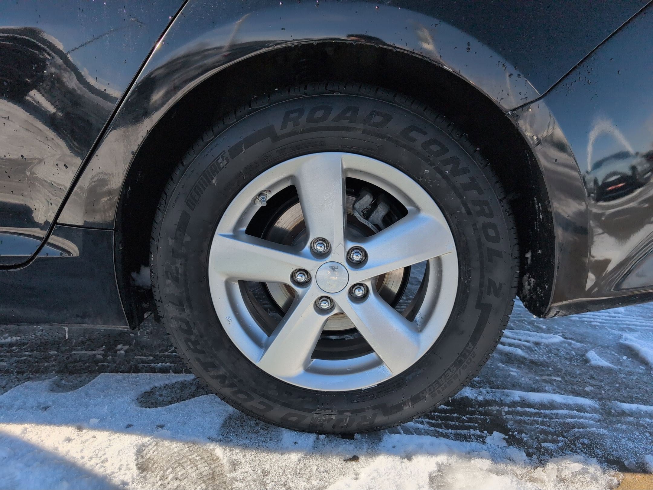 Used 2015 Kia Optima LX image 12