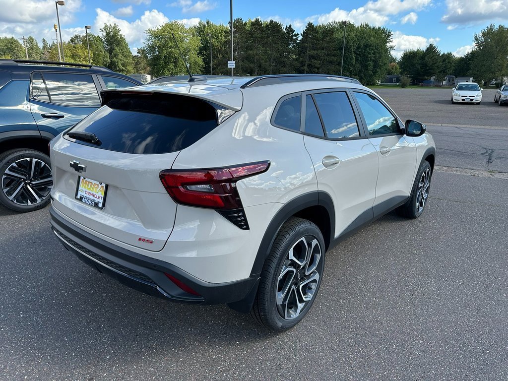 New 2026 Chevrolet Trax RS w/ Driver Confidence Package image 3