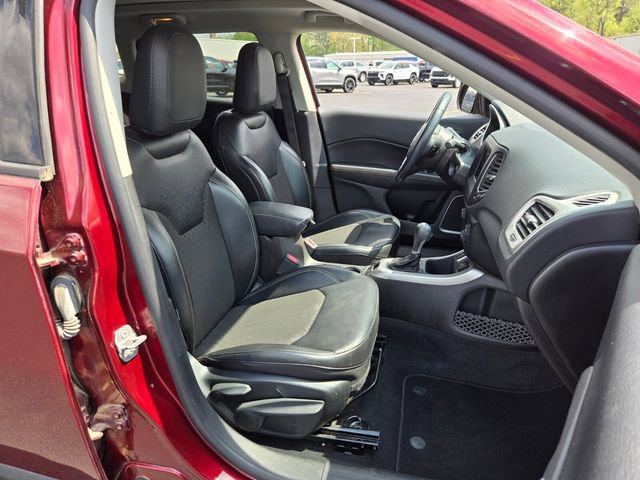 Used 2021 Jeep Compass Latitude w/ Sun and Sound Group image 20