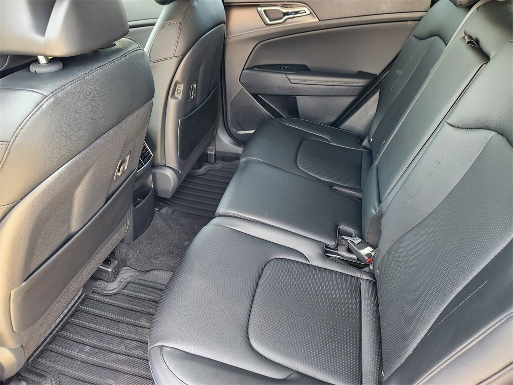 New 2026 Kia Sportage EX w/ EX Panorama Roof Package image 22