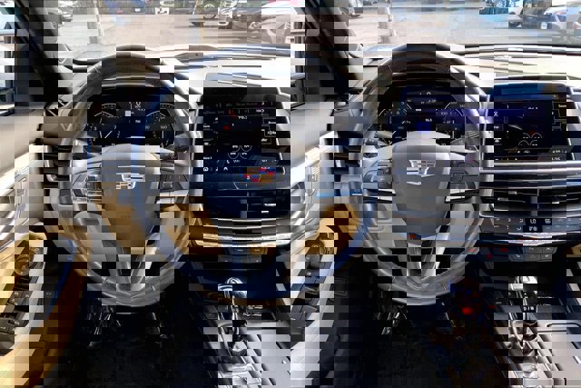 Used 2023 Cadillac CT5 Luxury w/ Sun And Sound Package image 4