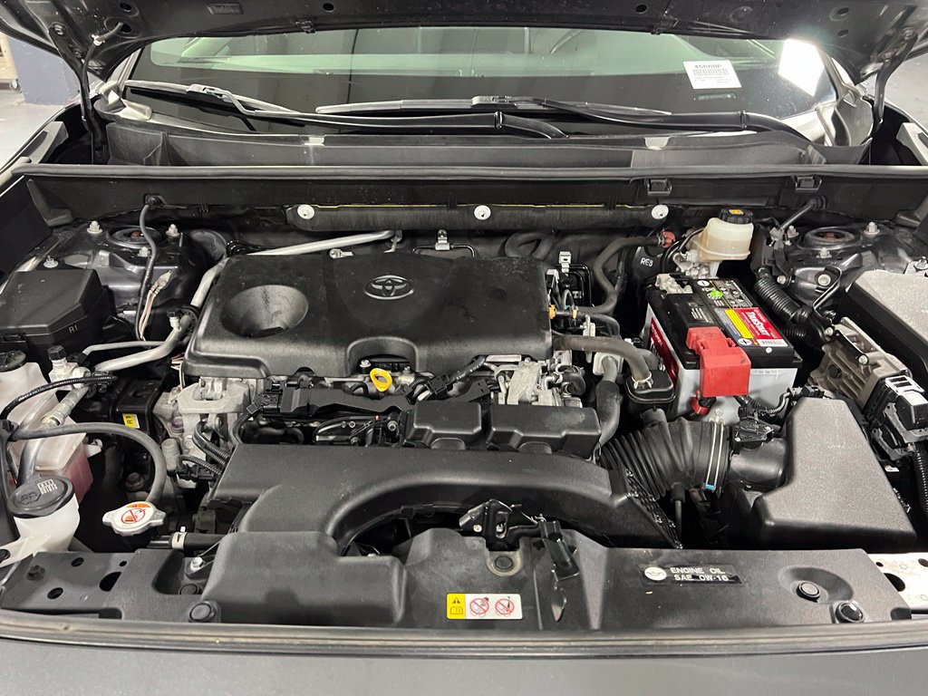 Certified 2019 Toyota RAV4 XLE w/ Convenience Package AWD/4WD image 42