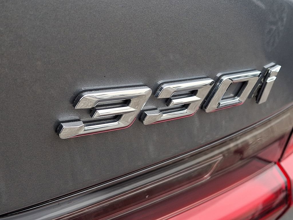 Used 2023 BMW 330i xDrive Sedan w/ M Sport Package AWD/4WD image 31