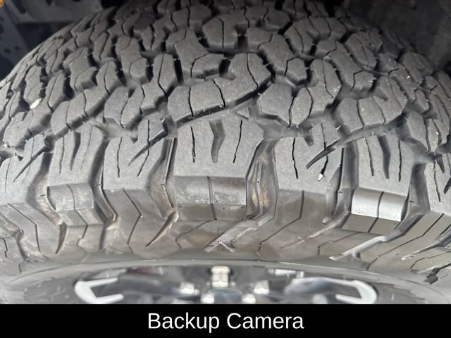 Used 2024 Jeep Wrangler Unlimited Rubicon 4xe w/ Convenience Group AWD/4WD image 11