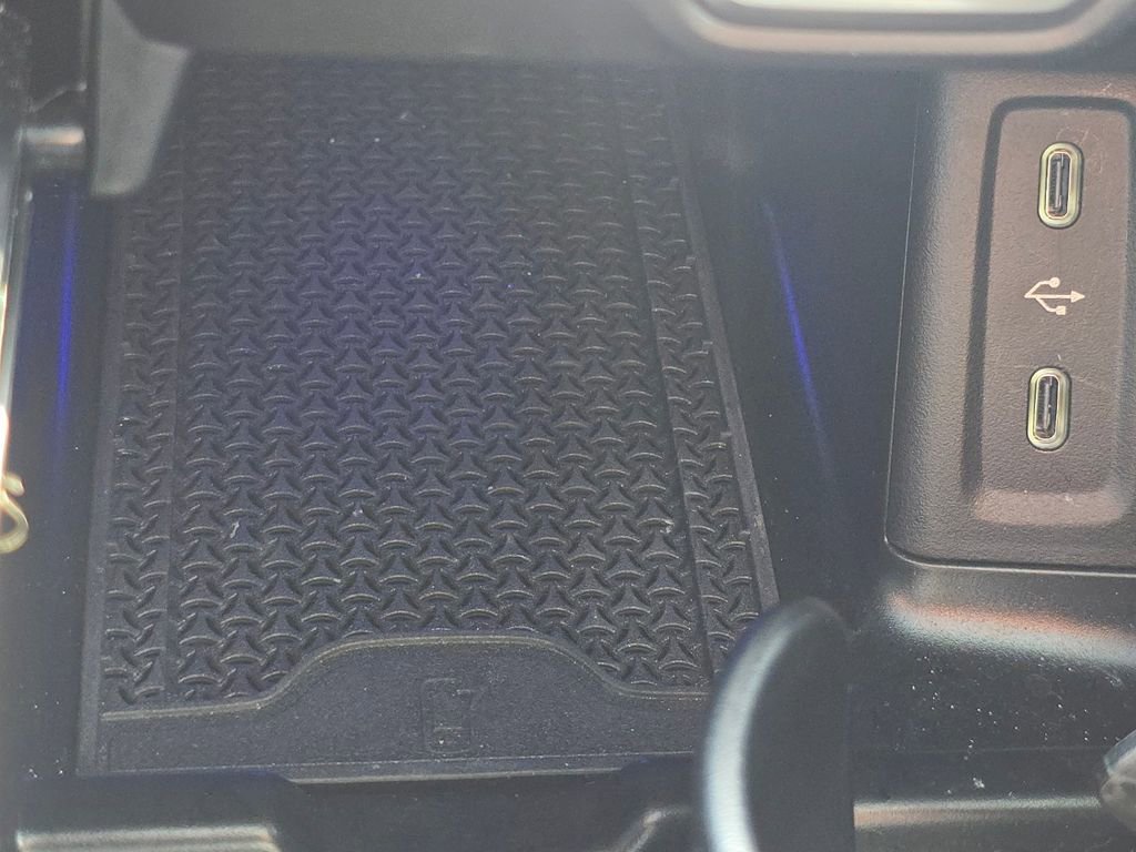 Certified 2026 Mercedes-Benz GLC 300 4MATIC image 32