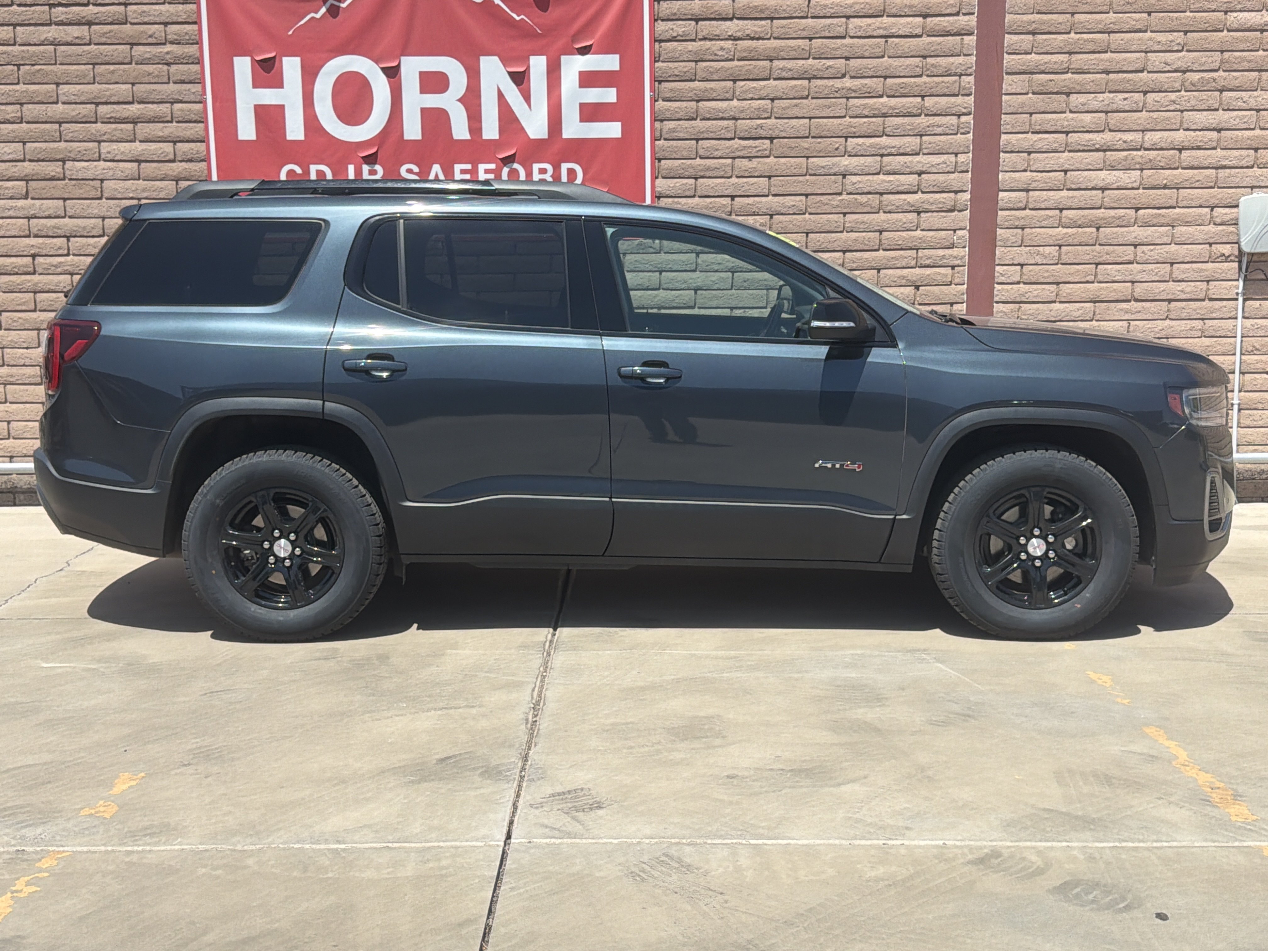 Used 2020 GMC Acadia AT4 w/ Driver Alert Package II AWD/4WD image 7