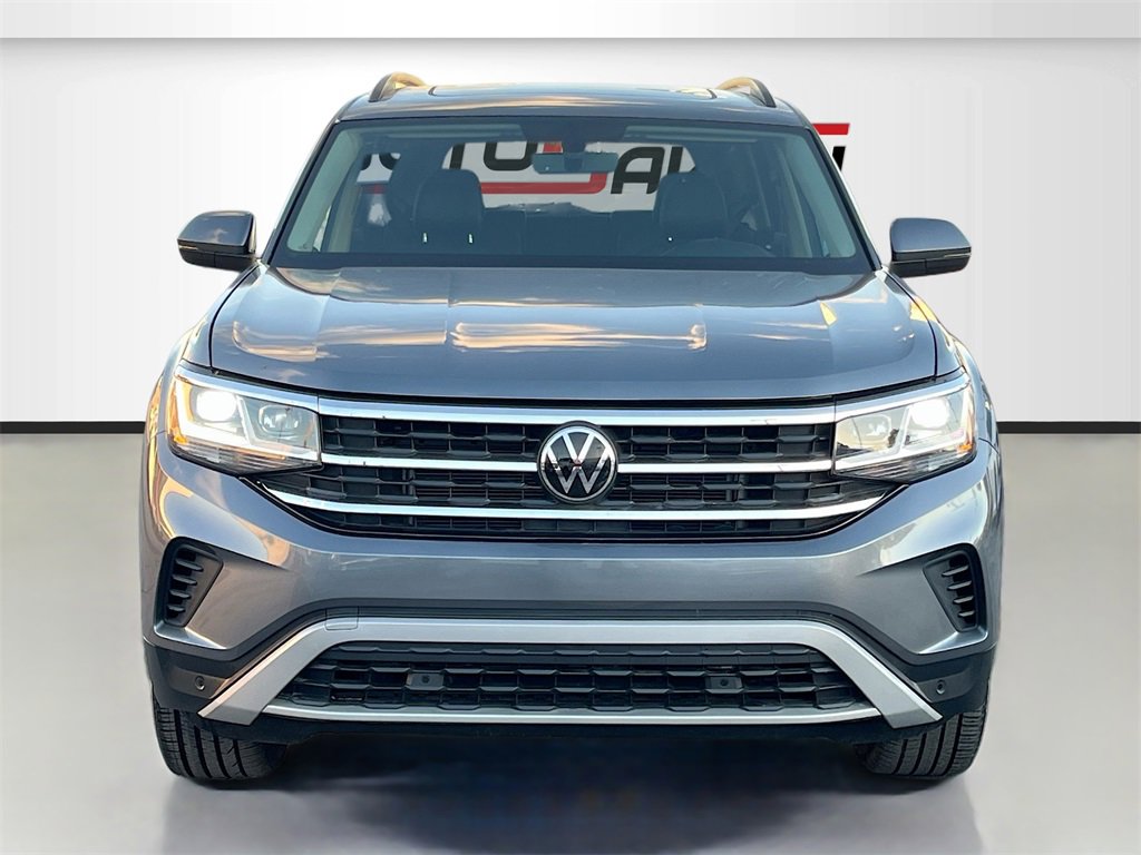 Used 2023 Volkswagen Atlas SE w/ Panoramic Sunroof Package image 2