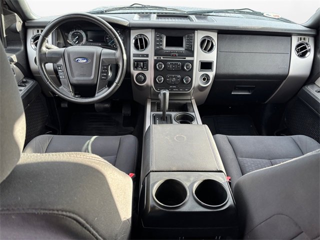 Used 2017 Ford Expedition XLT image 10