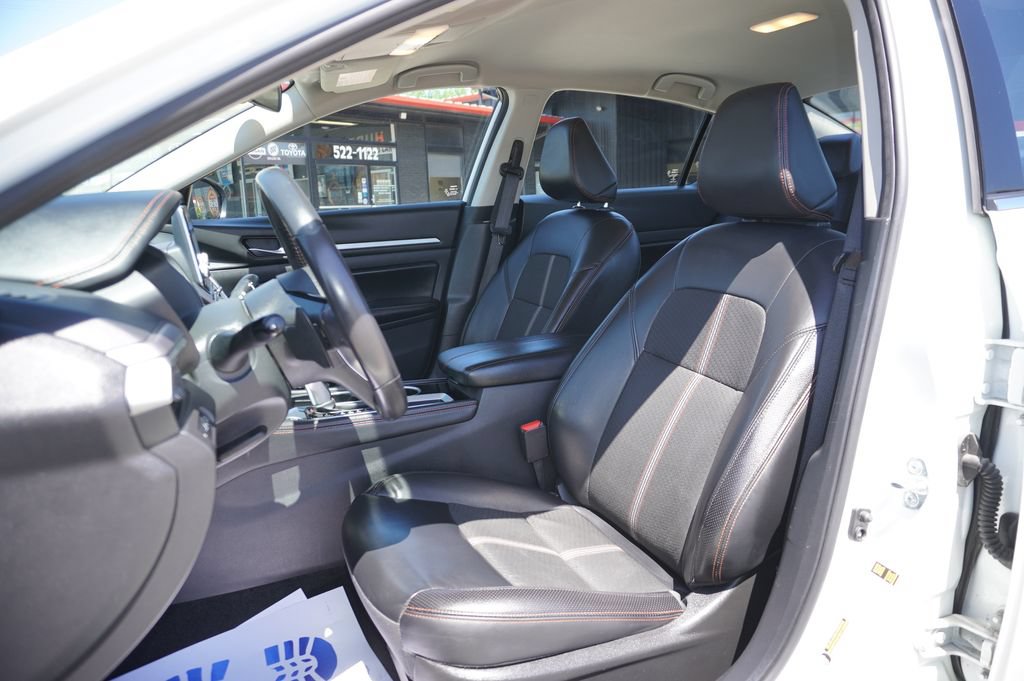 Used 2024 Nissan Altima 2.5 SR FWD image 22