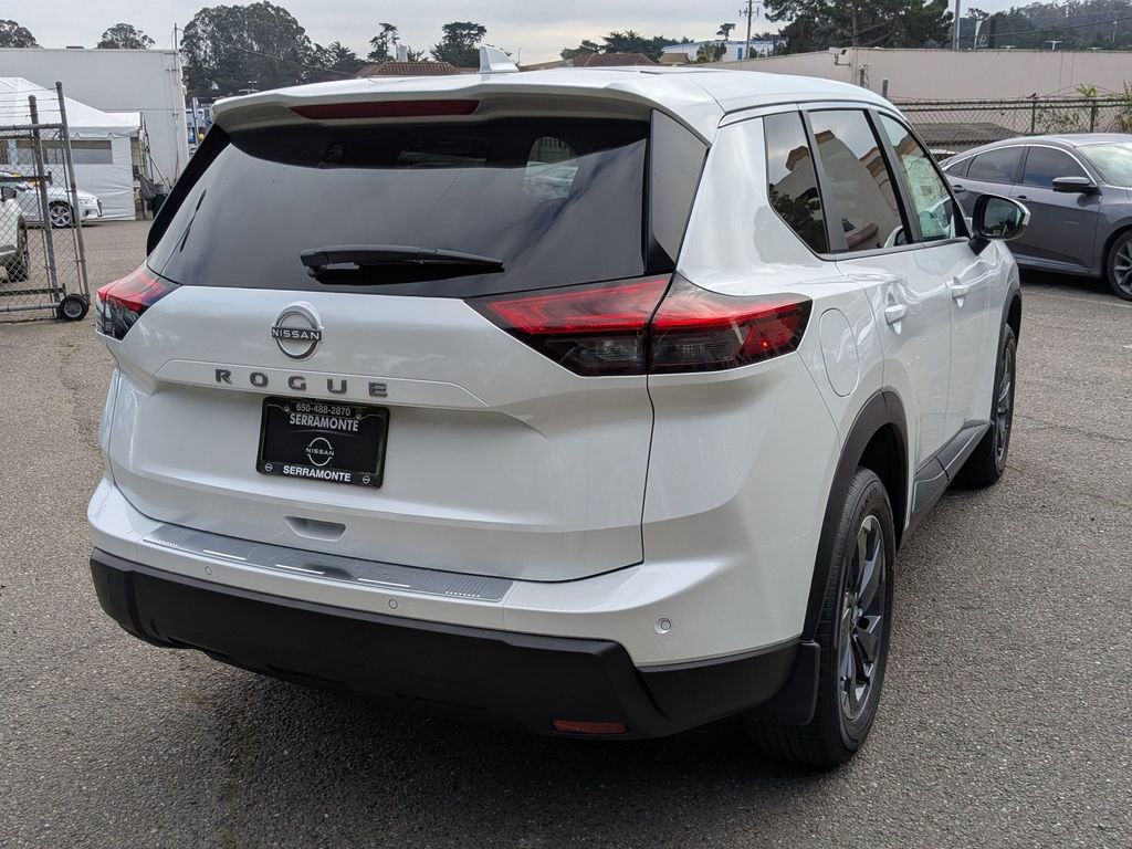 New 2026 Nissan Rogue SV FWD image 3