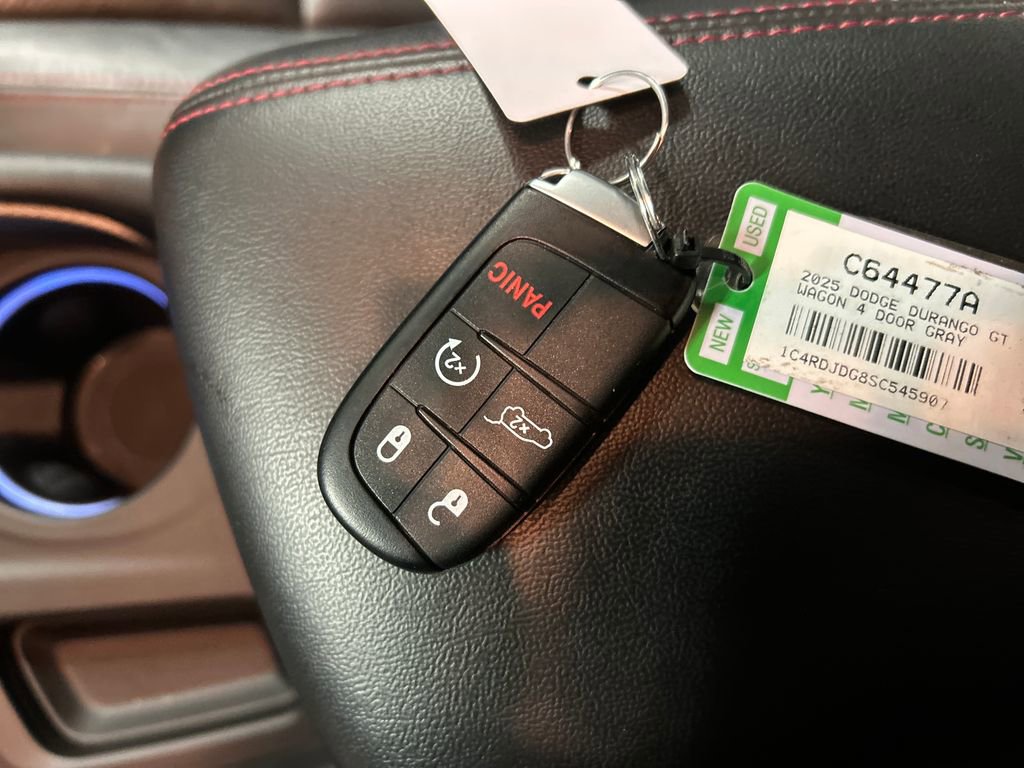 Used 2025 Dodge Durango GT image 22