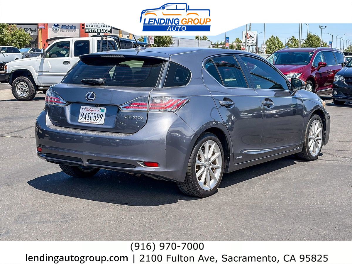Used 2012 Lexus CT 200h Premium FWD image 4