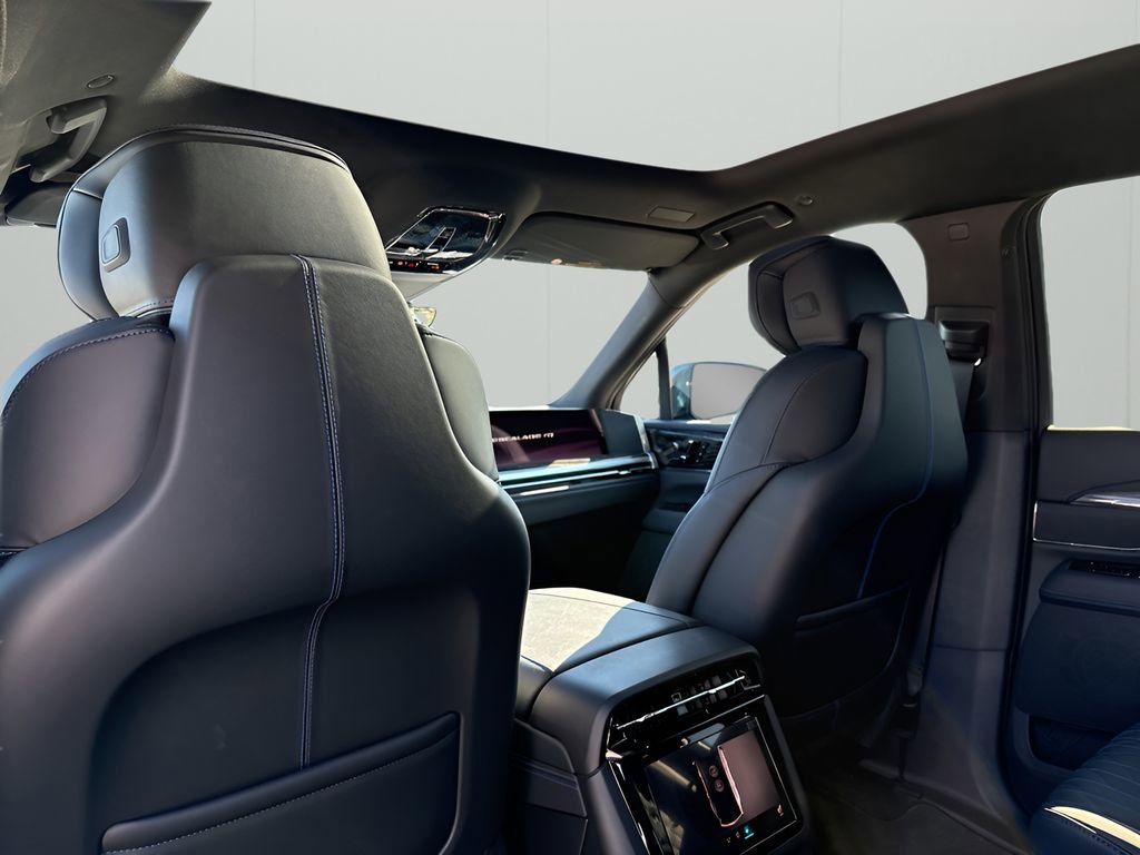 New 2025 Cadillac Escalade IQ Sport 1 image 31