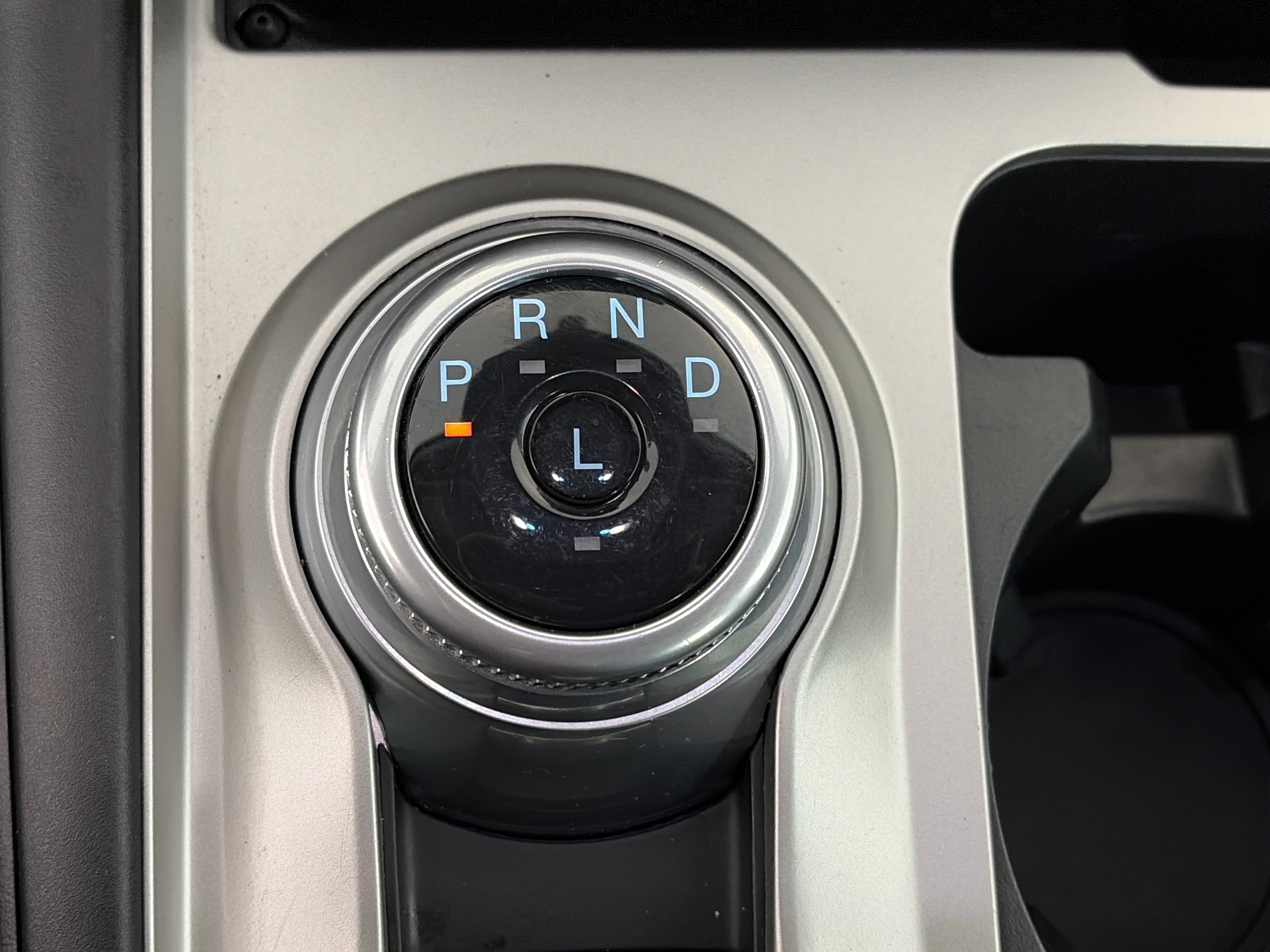 Used 2021 Ford Explorer XLT AWD/4WD image 26