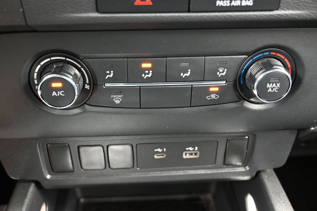 Used 2022 Nissan Frontier SV RWD image 25