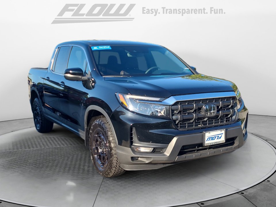 Certified 2025 Honda Ridgeline RTL+ image 1
