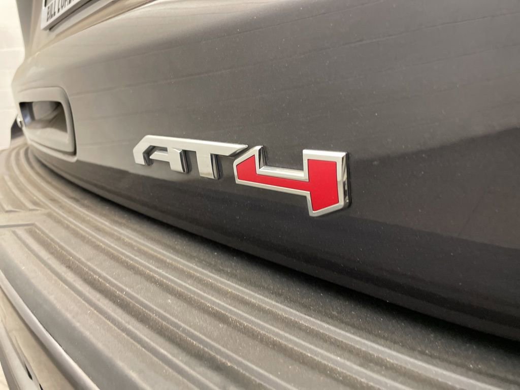 Used 2023 GMC Yukon AT4 image 8